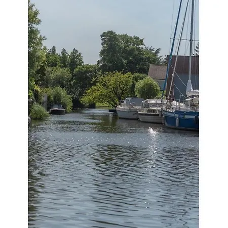 Carpe Diem With Jetty And Boat * Medemblik