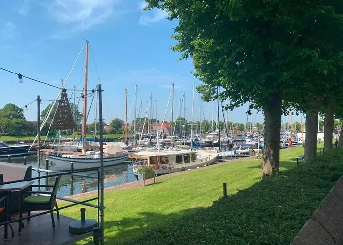 度假居 Carpe Diem With Jetty And Boat