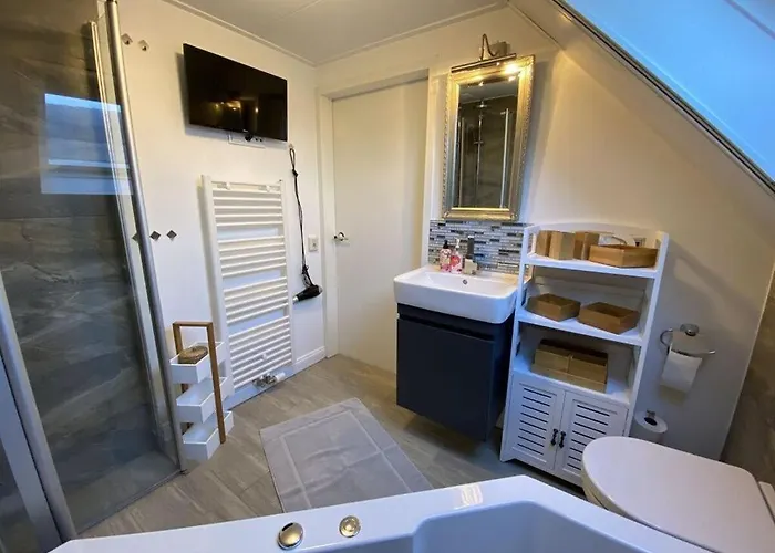 Carpe Diem With Jetty And Boat 度假居 *