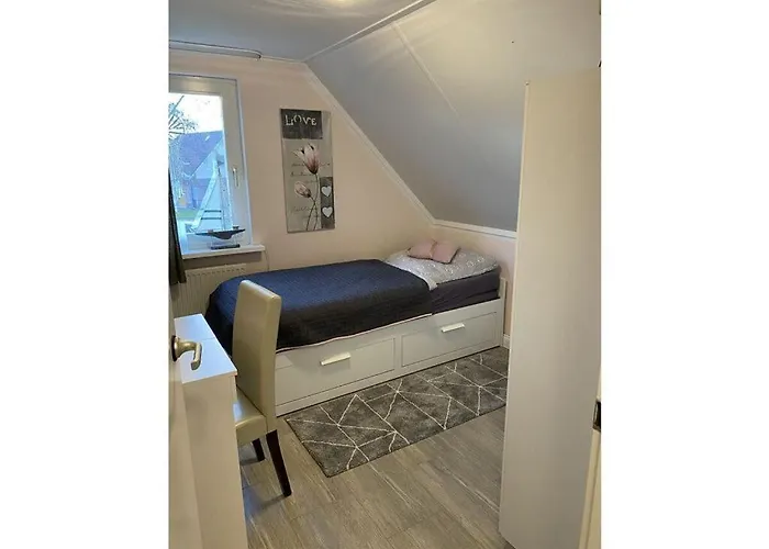 Carpe Diem With Jetty And Boat * 梅代姆里克