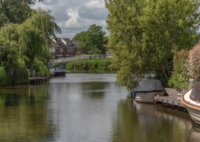 度假居 Carpe Diem With Jetty And Boat 梅代姆里克